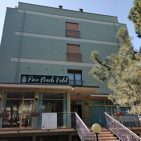 Hotel Pine Beach Rosolina Mare Eksteriør billede